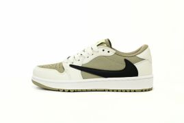 Picture of Air Jordan 1 Low _SKUfc4980356fc